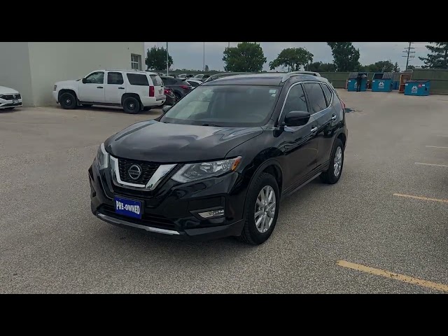 2018 Nissan Rogue SV Sunroof | Heated Seats | New Brakes in Cars & Trucks in Winnipeg