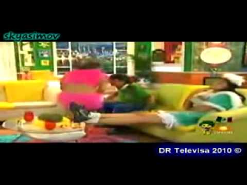 Las Manadas de Derbez - La Familia Peluche Sudafrica 2010 cap.1