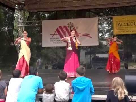 Abhay Bandar - Tanec s paličkami (Dholi taro dhol baaje )