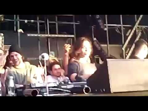 Nina Kraviz at cocoricó 16/04/17 Easter party closing ⚡️track id please!