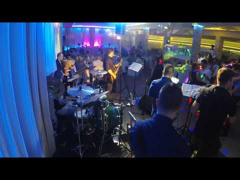 Grupa CENTRIFUGA -  Kad mi dođeš ti (Oliver Dragojević)