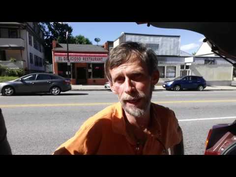 Trabalho maravilhoso da igreja em Worcester MA ajudando os sem-teto.