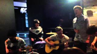 Natives - Can&#39;t Say No (HD) Pre-show acoustic set Rescue Rooms Nottinhgam 21/03/14