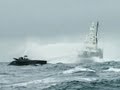 Whale Wars Ady Gil Gerammt