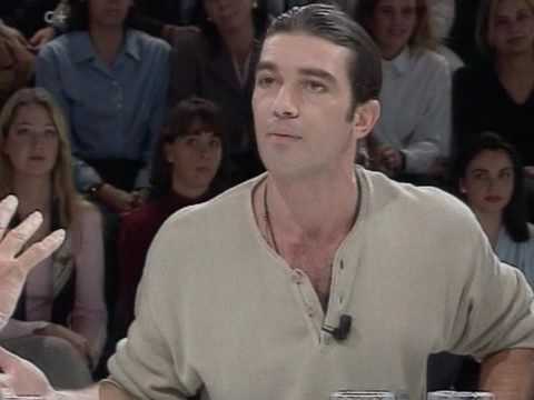 El mosqueo de Antonio Banderas en Lo+Plus