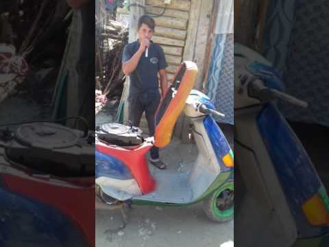 Cel mai tare cantaret 😂😂😂 dela cornatel 😁😁😁😁