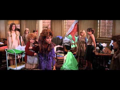 Annie (1982) Official Trailer
