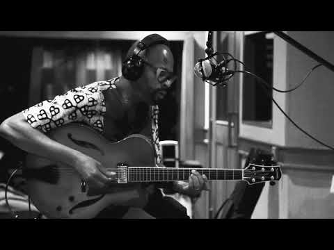 Lionel Loueke Trio, Countdown June 2018 on Newvelle Records