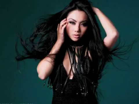 Tina Guo Behind the Scenes - Photoshoot with Sequoia Emmanuelle