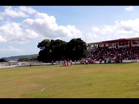 ENTRADA DO PENEDENSE EM CAMPO  JOGO PENEDENSE X COMERCIAL