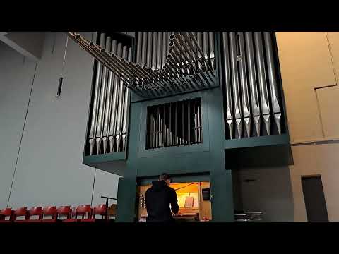 Creepy sounds after turning off a pipe organ
