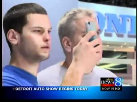 Detroit auto show opens to the public