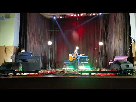 Avionul de aur- Lauric Anastasia Casiana- voce și chitară, prof.  Ionela Enache- pian #live  #folk