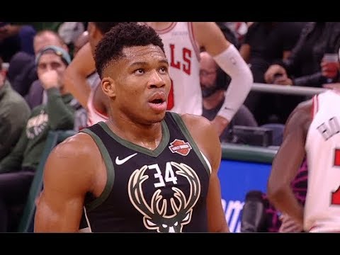 Giannis Antetokounmpo Highlights vs Bulls RS19G15 - 23 Pts, 13 Rebs, 3 Blks (16.11.18)