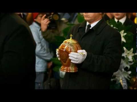 Universe - Pogrzeb Mirka Breguły, ostatnie pożegnanie Mirka Breguły z Universe [HD]