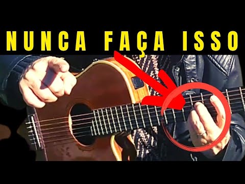 5  Erros Imperdoaveis ao TIRAR MUSICA DE OUVIDO e Tocar sem Cifra que todo INICIANTE COMETE.