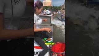 Download lagu Taking part in a fishing competition, this woman caught a lot of fish. #shorts mp3