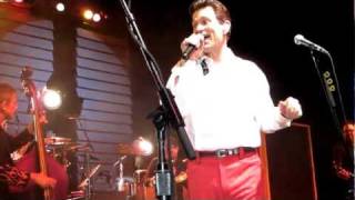 Great Balls of Fire, Chris Isaak 2011