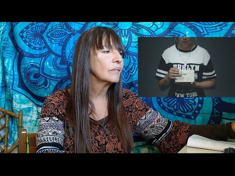 PSICOLOGA REACCIONA A Flor de Rap - Inmarchitable (Vídeo Oficial).