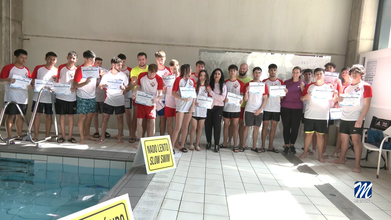 Entrega diplomas curso de Socorrismo y Reciclaje