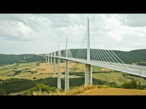 Top 10 BlogDeCalatorii - Viaductul Millau