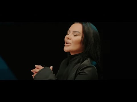 Carmen de la Salciua & Borko Radivojevic - Sacul cu bani [videoclip oficial]