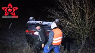 preview picture of video 'Accident: Ford derapat si rasturnat de la 4 metri inaltime (Gherla, Cluj)'