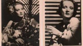 Marlene Dietrich &quot;No Love, No Nothing&quot; 1952 Postcards 2/3 Cartes postales 2/3
