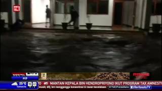 Download lagu Tim SAR Gabungan Masih Cari 8 Korban Banjir Bandang Garut mp3 Download lagu Tim SAR Gabungan Masih Cari 8 Korban Banjir Bandang Garut mp3