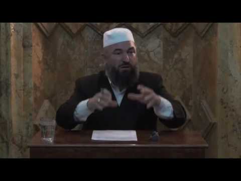 Ky është hadithi i cili ia tërqethi trupin Hoxhës Ferid Selimi