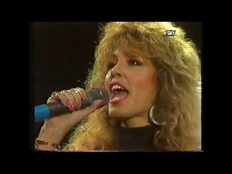 PATRICIA PAAY AINT NO MOUNTAIN HIGH ENOUGH