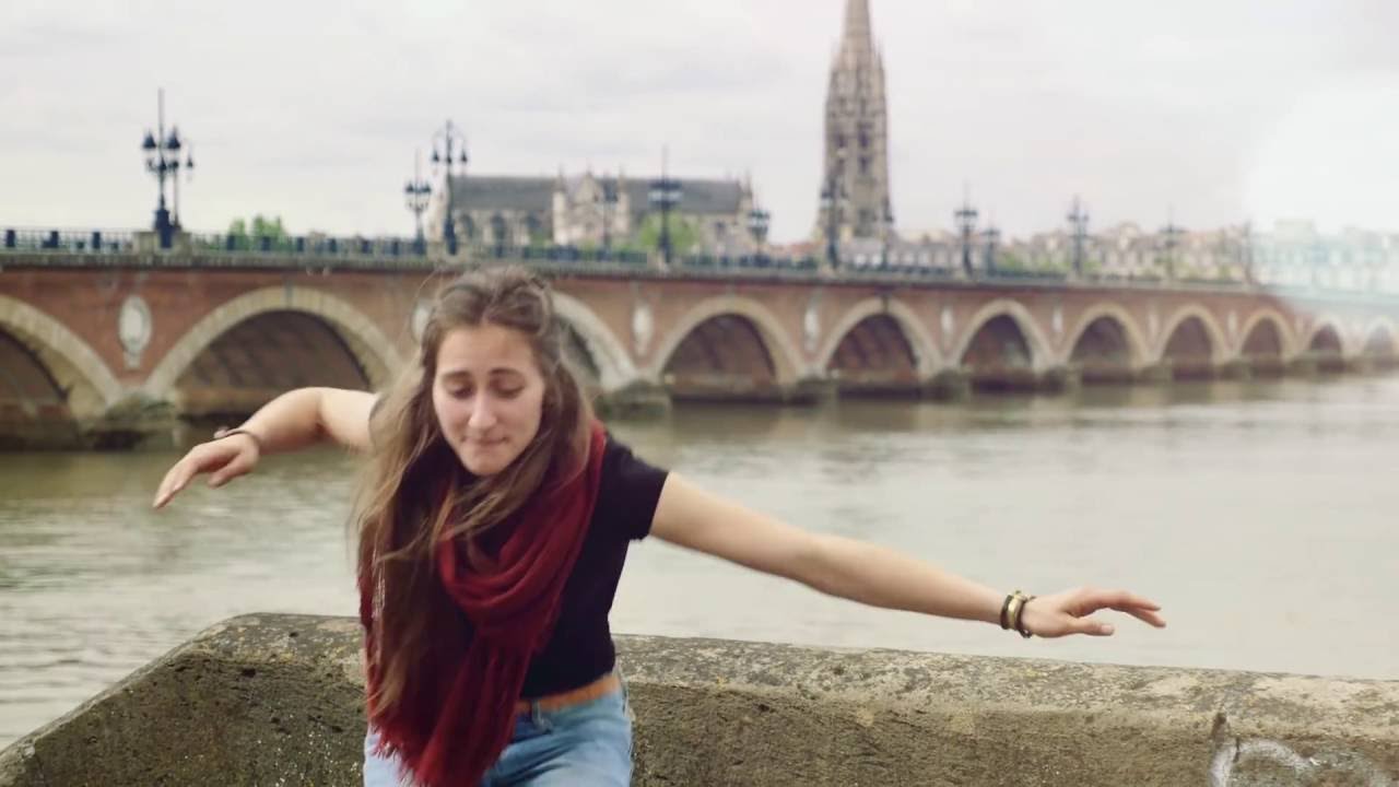 Cliquer pour lancer la vidéo