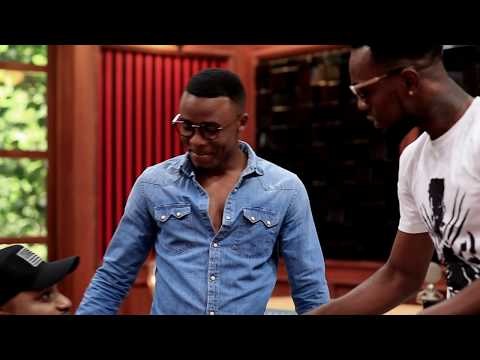 Alikiba na Patoranking wanakutana producer Masterkraft kutengeneza hit la Coke Studio Africa.