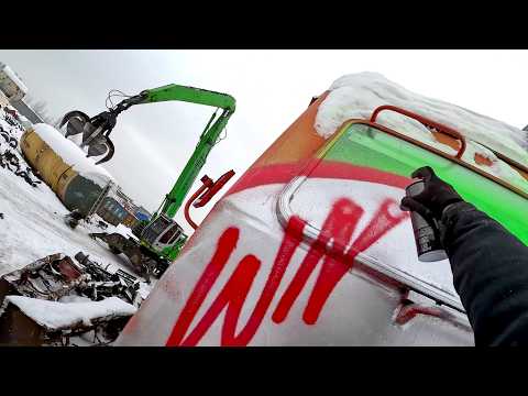 Single player pART26. Fresh graffiti on the trash train