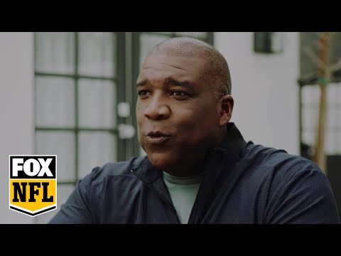 Curt Menefee Height