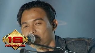 Download lagu Wali - Ada Gajah Di Balik Batu (Live Konser Bekasi 22 Mei 2015) mp3