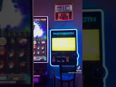 Oliver's Tavern Video Review