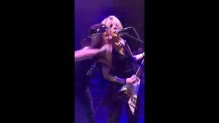 L7 - with JULIETTE  LEWIS perform SHITLIST at Wrecking Ball 2016