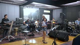 Download lagu IRONIS - KRAKATAU feat ANDRE DINUTH X BARRY LIKUMAHUWA Rehearsal at @DSSMusic Studio mp3 Download lagu IRONIS - KRAKATAU feat ANDRE DINUTH X BARRY LIKUMAHUWA Rehearsal at @DSSMusic Studio mp3