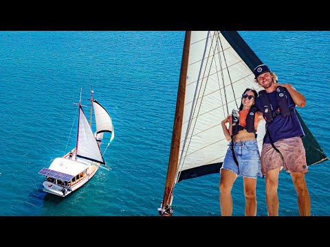 Sailing with Whales & Swimming with Turtles: Boat Life as We Always Dreamed Of — Sailing Yabá 299