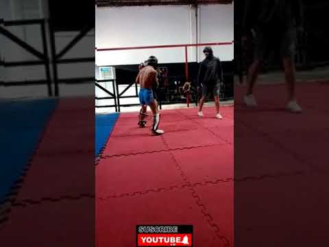 Renegado Fight Team - Alfredo Bracamonte & Dario Vera - entrenamiento de sparring