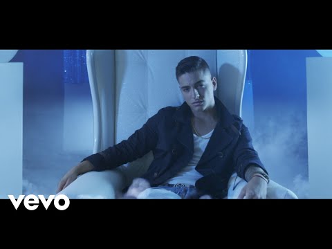 Maluma - La Temperatura (Video) ft. Eli Palacios