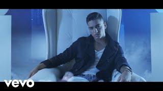 Maluma - La Temperatura (Video) ft Eli Palacios