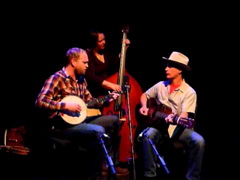 Foghorn String Band: Little Black Train