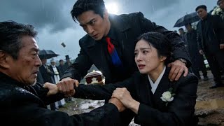 [FULL]Funeral Betrayal Uncle Seized Family Wealth, Cousin Threatened Her Dad’s Ashes—He Rescued Her!