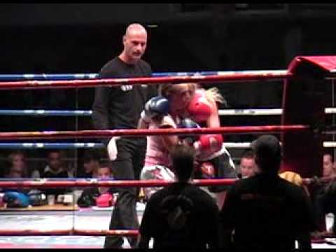 Pirates in the Ring 2007 - Adi vs Cynthia