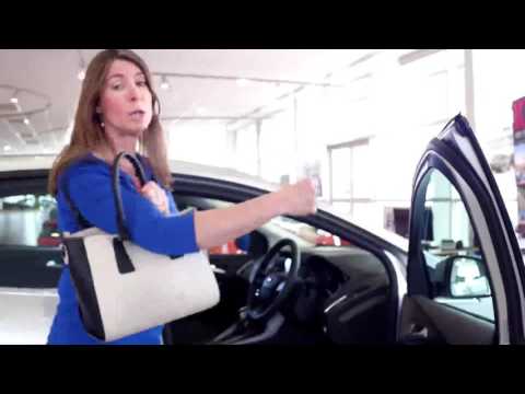 Knox Ford take a closer look at the Ford Focus Titanium