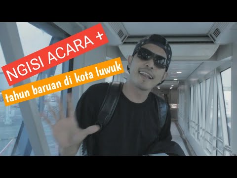 ngisi acaraTahun baruan di kabupaten banggai laut sulawesi tengah