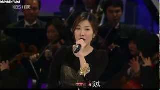 Davichi - Santa Claus Is Coming to Town LIVE [with lyrics]