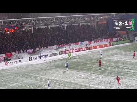 HJK vs Aberdeen had to be stopped for a little bit because fans were throwing snowballsat goalkeeper